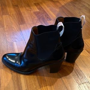 Hunter leather boots